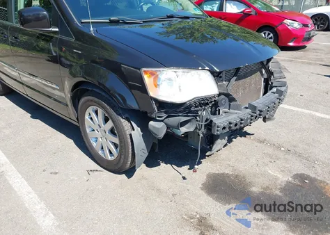 2016 Chrysler Town & Country Touring из США, поврежденный, VIN 2C4RC1BG9GR141356